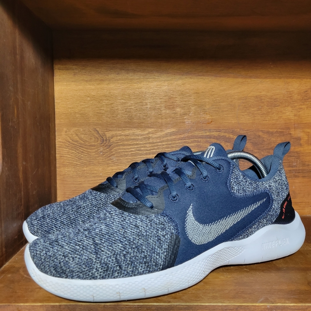 Nike Flex Experience Run Athletic Sneaker 10.5 - Picture 4 of 6